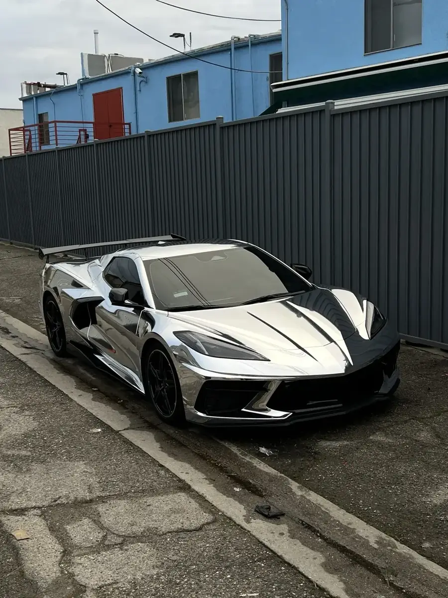 Gloss Silver Conform Chrome — Chevrolet Corvette C8