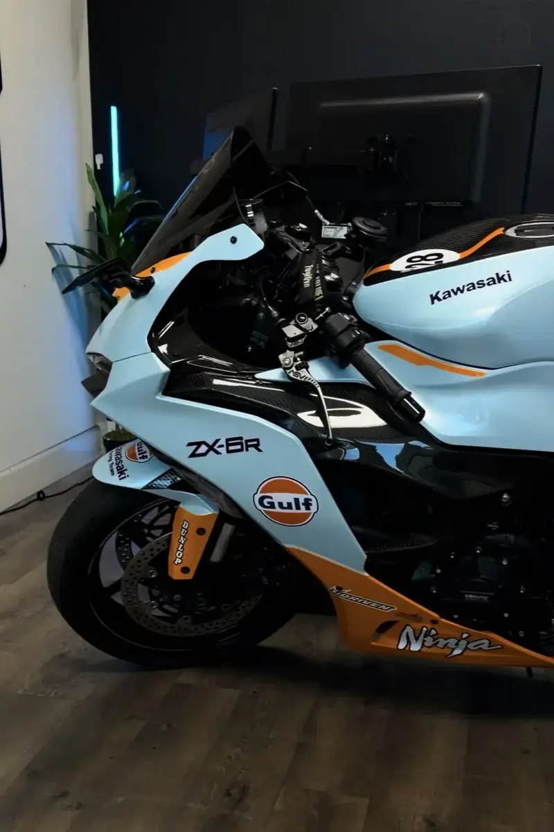 Gloss Jazz Blue — Kawasaki ZX-6R